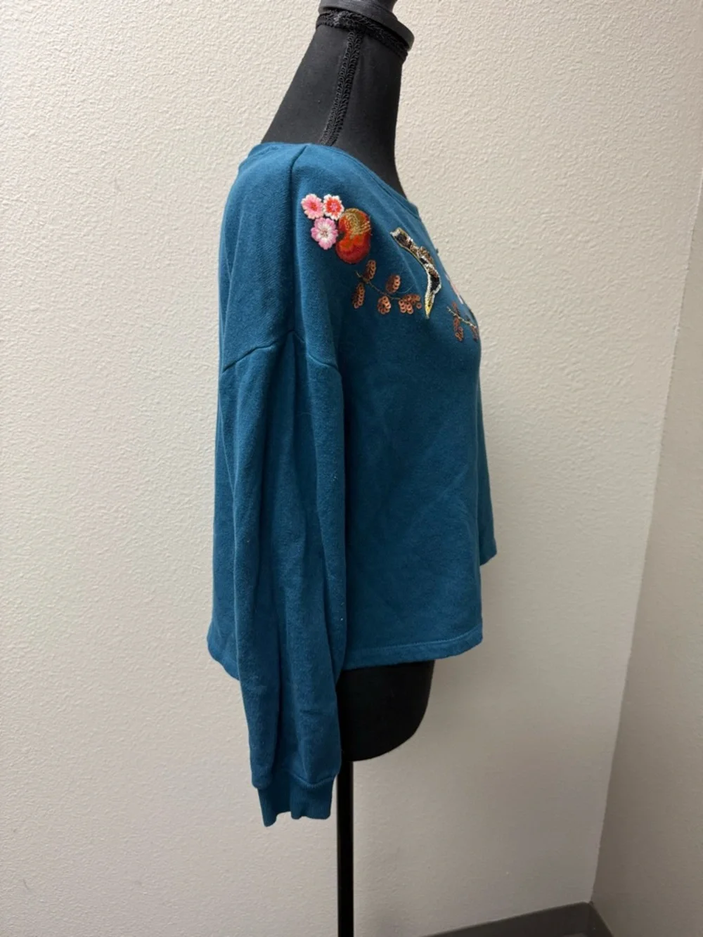 Disney LC Lauren Conrad Bird Embroidered Sweatshirt Teal Medium Cute Cozy - Picture 6 of 10